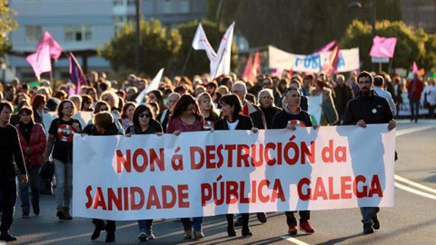 Ola de protestas en Galicia tras el funesto legado sanitario de Feijóo Ola de protestas en Galicia tras el funesto legado sanitario de Feijóo