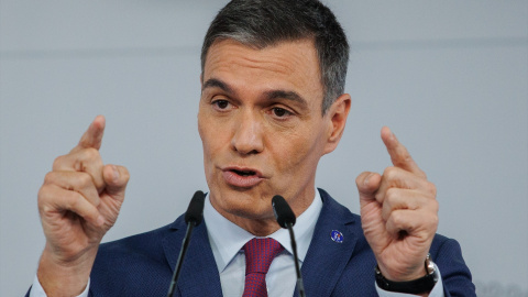 El presidente del Gobierno en funciones, Pedro Sánchez, ofrece una rueda de prensa en Moncloa. El presidente del Gobierno en funciones, Pedro Sánchez, ofrece una rueda de prensa en Moncloa.