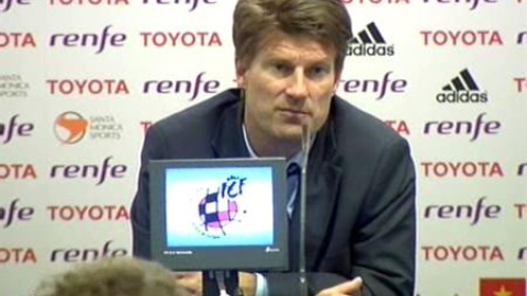 Laudrup: "El equipo ha salido demasiado tenso" Laudrup: "El equipo ha salido demasiado tenso"