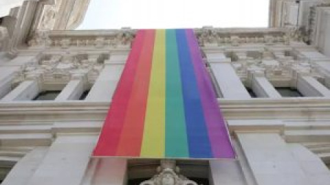 El exjuez Ferrín Calamita, al banquillo de nuevo por humillar al matrimonio de lesbianas al que retrasó una adopción El exjuez Ferrín Calamita, al banquillo de nuevo por humillar al matrimonio de lesbianas al que retrasó una adopción