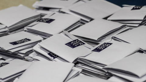 Papeletas de unas elecciones. Papeletas de unas elecciones.