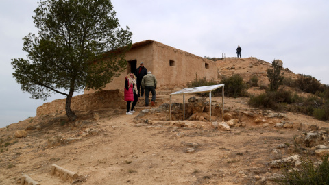 Habitatge reconstruit als poblats iber del jaciment de Sebes Habitatge reconstruit als poblats iber del jaciment de Sebes