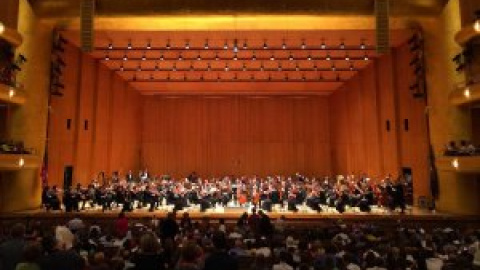 Cómo recolocar una orquesta para reducir el riesgo de covid-19 Cómo recolocar una orquesta para reducir el riesgo de covid-19