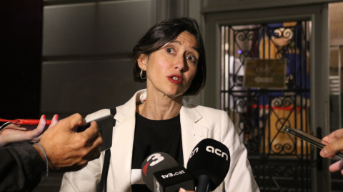 Núria Parlon fa una primera valoració al revalidar la majoria absoluta. Núria Parlon fa una primera valoració al revalidar la majoria absoluta.