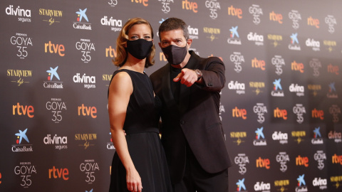 Imagen de archivo. Los presentadores de los Goya 2021, Antonio Banderas y María Casado. Imagen de archivo. Los presentadores de los Goya 2021, Antonio Banderas y María Casado.