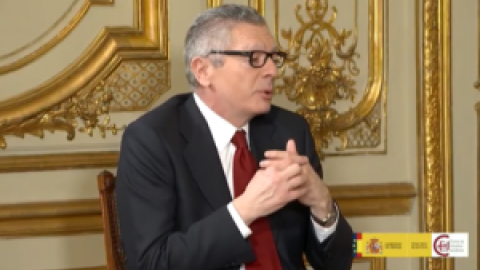 Ruiz-Gallardón propone un consenso de los tres poderes del Estado para nombrar al Fiscal General Ruiz-Gallardón propone un consenso de los tres poderes del Estado para nombrar al Fiscal General