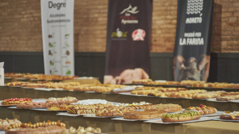 Diverses peces de la V edició del concurs La Millor Coca de Sant Joan de Catalunya Diverses peces de la V edició del concurs La Millor Coca de Sant Joan de Catalunya