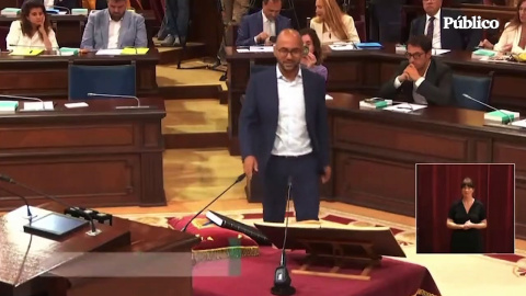 Omar Lamin (PSOE), primer diputado saharaui en un parlamento español: "Prometo por la justa lucha de mi pueblo" Omar Lamin (PSOE), primer diputado saharaui en un parlamento español: "Prometo por la justa lucha de mi pueblo"