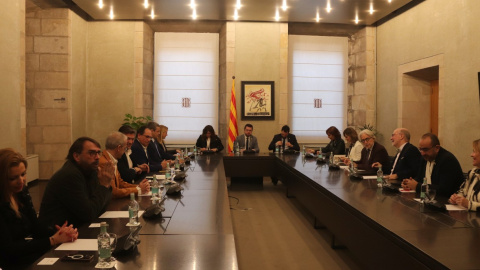 22/12/2023 - Imatge de la reunió del Consell de Diàleg Social d'aquest divendres. 22/12/2023 - Imatge de la reunió del Consell de Diàleg Social d'aquest divendres.