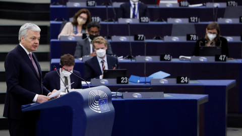 16/02/2022. Didier Reynders durante la sesión en el Parlamento Europeo. 16/02/2022. Didier Reynders durante la sesión en el Parlamento Europeo.