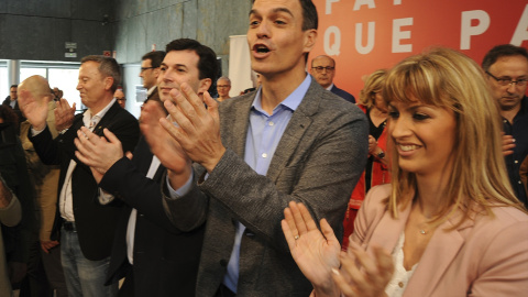 9/1/24 e izquierda a derecha, el exportavoz municipal de Ourense y senador por esa provincia Rafael Rodríguez Villarino; el exsceretario xeral Gonzalo Caballero; el presidente del Gobierno, Pedro Sánchez, y la diputada Marina Ortega, en una imagen de ar 9/1/24 e izquierda a derecha, el exportavoz municipal de Ourense y senador por esa provincia Rafael Rodríguez Villarino; el exsceretario xeral Gonzalo Caballero; el presidente del Gobierno, Pedro Sánchez, y la diputada Marina Ortega, en una imagen de ar