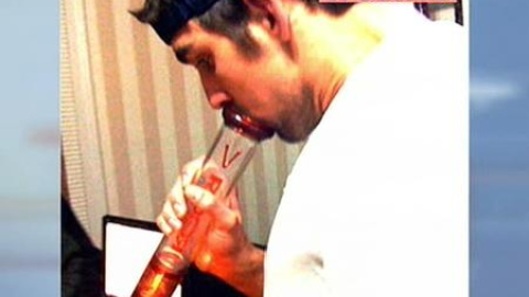 Michael Phelps, suspendido tres meses por consumir marihuana Michael Phelps, suspendido tres meses por consumir marihuana