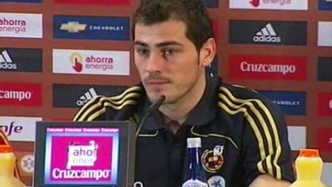 Casillas elogia a Capello y a Beckham Casillas elogia a Capello y a Beckham