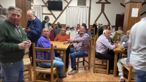 Imagen del salón social de Topares Imagen del salón social de Topares