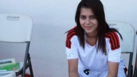 La activista saharaui Al-Mamiya Jaafar, en riesgo de deportación a Marruecos desde Francia La activista saharaui Al-Mamiya Jaafar, en riesgo de deportación a Marruecos desde Francia