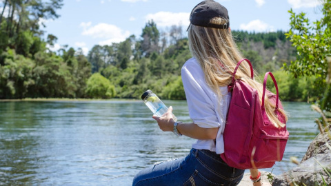¿Cuánta agua debes beber para no deshidratarte en verano? ¿Cuánta agua debes beber para no deshidratarte en verano?