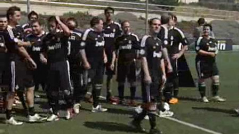 Veintidós aficionados se entrenan con el Real Madrid Veintidós aficionados se entrenan con el Real Madrid