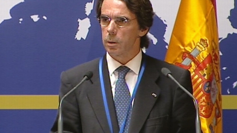 Aznar sabe como salir de la crisis Aznar sabe como salir de la crisis