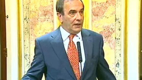 El PSOE descarta subir los impuestos a las rentas más altas El PSOE descarta subir los impuestos a las rentas más altas