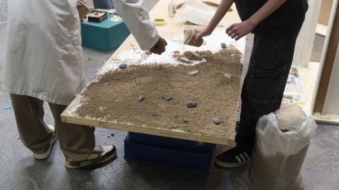 El Miguel i el Mathías treballant junts. El Miguel i el Mathías treballant junts.