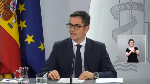 Bolaños: "Reconstruiremos la isla de La Palma hasta que hayamos paliado el último daño que se haya producido" Bolaños: "Reconstruiremos la isla de La Palma hasta que hayamos paliado el último daño que se haya producido"