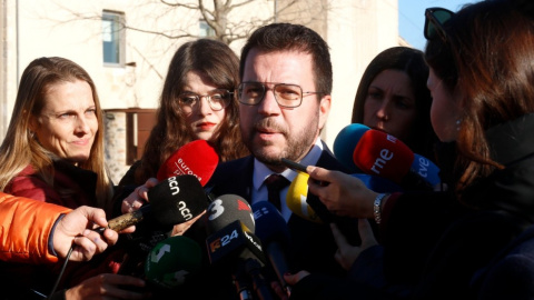 Pere Aragonès comparece ante los medios en Vilabrareix para valorar el espionaje del CNI. Pere Aragonès comparece ante los medios en Vilabrareix para valorar el espionaje del CNI.