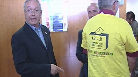 El alcalde de Arenys defiende la consulta El alcalde de Arenys defiende la consulta