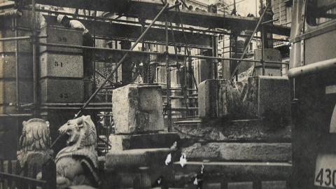 Otra imagen del templete, siento desarmado en Madrid Otra imagen del templete, siento desarmado en Madrid