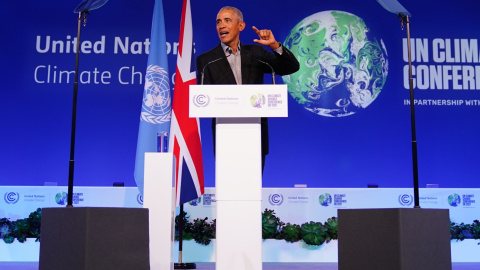 El ex presidente de los Estados Unidos Barack Obama pronuncia un discurso durante una sesión en la Conferencia de las Naciones Unidas sobre el Cambio Climático COP26. El ex presidente de los Estados Unidos Barack Obama pronuncia un discurso durante una sesión en la Conferencia de las Naciones Unidas sobre el Cambio Climático COP26.