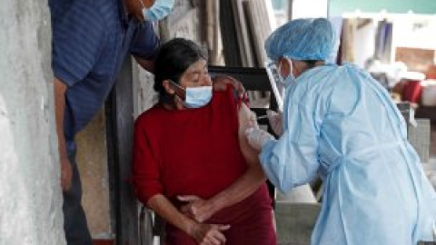 Varios países lanzan una nueva propuesta para suprimir durante tres años las patentes de vacunas contra la covid-19 Varios países lanzan una nueva propuesta para suprimir durante tres años las patentes de vacunas contra la covid-19