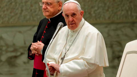 El Papa Francisco encabeza la audiencia general semanal en la Sala Paolo VI, Ciudad del Vaticano, 13 de octubre de 2021. El Papa Francisco encabeza la audiencia general semanal en la Sala Paolo VI, Ciudad del Vaticano, 13 de octubre de 2021.