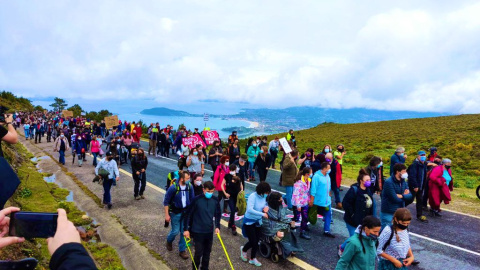 02/06/2021. Marcha de protesta en la Serra da Groba. - Alba Tomé 02/06/2021. Marcha de protesta en la Serra da Groba. - Alba Tomé