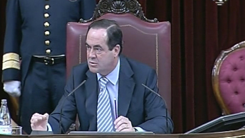 Bono pide respeto a los diputados del PP Bono pide respeto a los diputados del PP