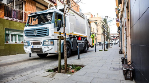 Un camión de Urbaser en Barcelona. Un camión de Urbaser en Barcelona.