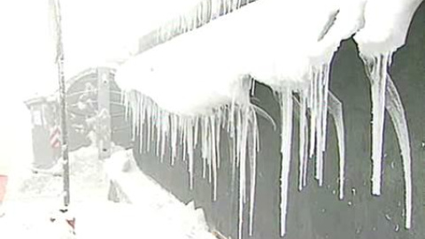 La nieve cubre la sierra de Madrid La nieve cubre la sierra de Madrid