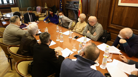 02/03/22. Miembros de Unidas Podemos reunidos con víctimas de abusos sexuales de la Iglesia, en Madrid, a 31 de enero de 2022. 02/03/22. Miembros de Unidas Podemos reunidos con víctimas de abusos sexuales de la Iglesia, en Madrid, a 31 de enero de 2022.