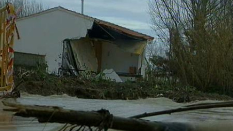 Pendientes del posible desbordamiento de los ríos andaluces Pendientes del posible desbordamiento de los ríos andaluces