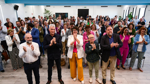 Acte d'Ara Repúbliques amb elpresident d’Esquerra Republicana, Oriol Junqueras; la candidata el 9-J Diana Riba; el diputat al Congrés d’EH Bildu, Oskar Matute; el diputat del BNG, Néstor Rego; i la candidata d’Ara Eivissa, Mercè Chumillas. Acte d'Ara Repúbliques amb elpresident d’Esquerra Republicana, Oriol Junqueras; la candidata el 9-J Diana Riba; el diputat al Congrés d’EH Bildu, Oskar Matute; el diputat del BNG, Néstor Rego; i la candidata d’Ara Eivissa, Mercè Chumillas.