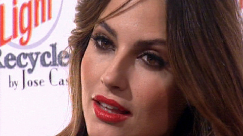 Ariadne Artiles se pasea por Cibeles Ariadne Artiles se pasea por Cibeles