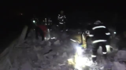 Al menos 20 muertos, entre ellos dos niños, en el bombardeo ruso de una zona residencial en Sumy esta madrugada