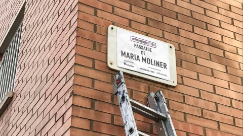 Acción simbólica de #WomenInCities en una calle de Barcelona. / EVA GARCÍA VALERO (CITYCISE) Acción simbólica de #WomenInCities en una calle de Barcelona. / EVA GARCÍA VALERO (CITYCISE)