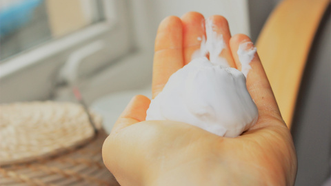 Espuma de afeitar con mentol, un remedio casero para aliviar el dolor y el malestar de las quemaduras por el sol./EUROPA PRESS/EPILATOR HOME Espuma de afeitar con mentol, un remedio casero para aliviar el dolor y el malestar de las quemaduras por el sol./EUROPA PRESS/EPILATOR HOME