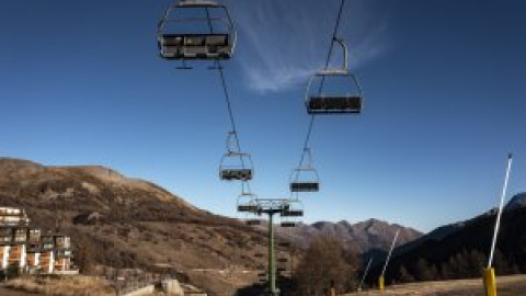 La crisis climática acelera el fin del esquí en España La crisis climática acelera el fin del esquí en España