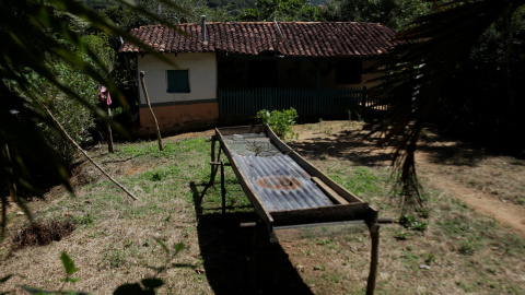 Una casa abandonada en El Laurel (Honduras). Pertenecía a una familia que emigró a EEUU. Una casa abandonada en El Laurel (Honduras). Pertenecía a una familia que emigró a EEUU.