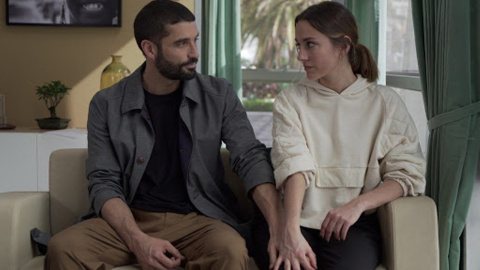 Álex García y Silvia en 'Solo una vez'. Álex García y Silvia en 'Solo una vez'.