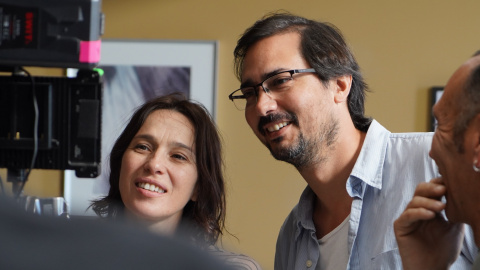 Ariadna Gil con el director del rodaje. Ariadna Gil con el director del rodaje.