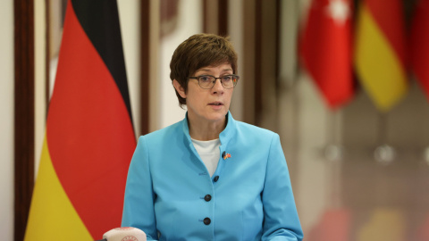 Imagen de archivo de la ministra de Defensa de Alemania, Annegret Kramp-Karrenbauer. - REUTERS