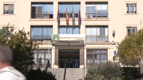 68 sanitarios del hospital de Málaga contagiados tras una reunión navideña 68 sanitarios del hospital de Málaga contagiados tras una reunión navideña