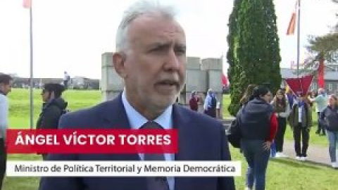 Ángel Víctor Torres: "Estamos en camino de eliminar fundaciones como la Fundación Francisco Franco" Ángel Víctor Torres: "Estamos en camino de eliminar fundaciones como la Fundación Francisco Franco"