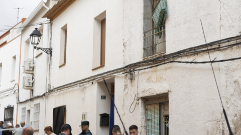 En la imagen, vivienda de la fallecida y sus dos hijos en Las Pedroñeras. En la imagen, vivienda de la fallecida y sus dos hijos en Las Pedroñeras.